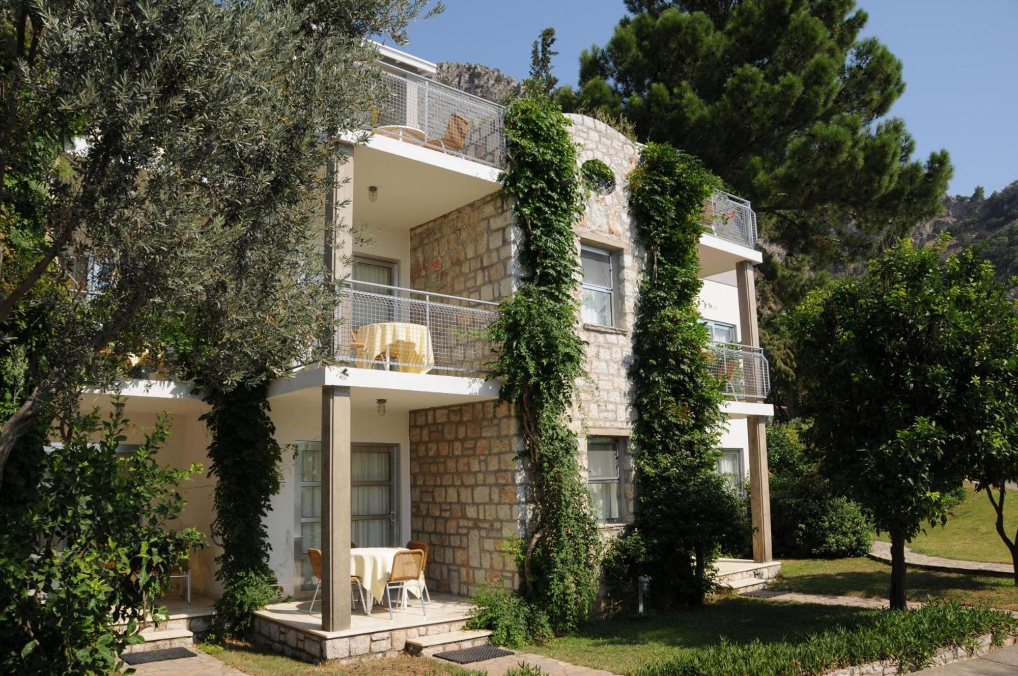 Loryma Resort Hotel Турунч Екстериор снимка