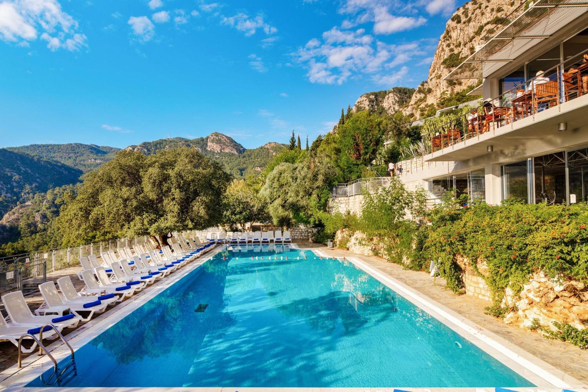 Loryma Resort Hotel Турунч Екстериор снимка
