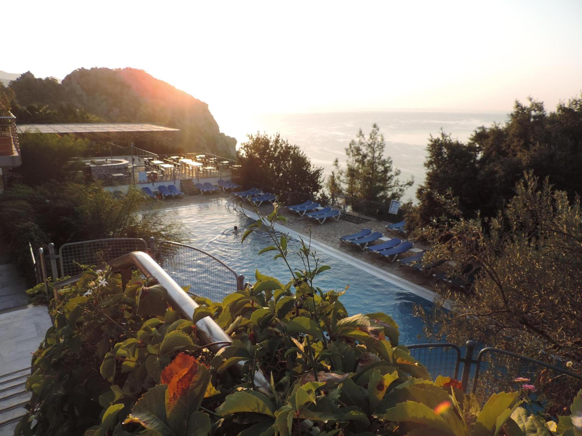 Loryma Resort Hotel Турунч Екстериор снимка