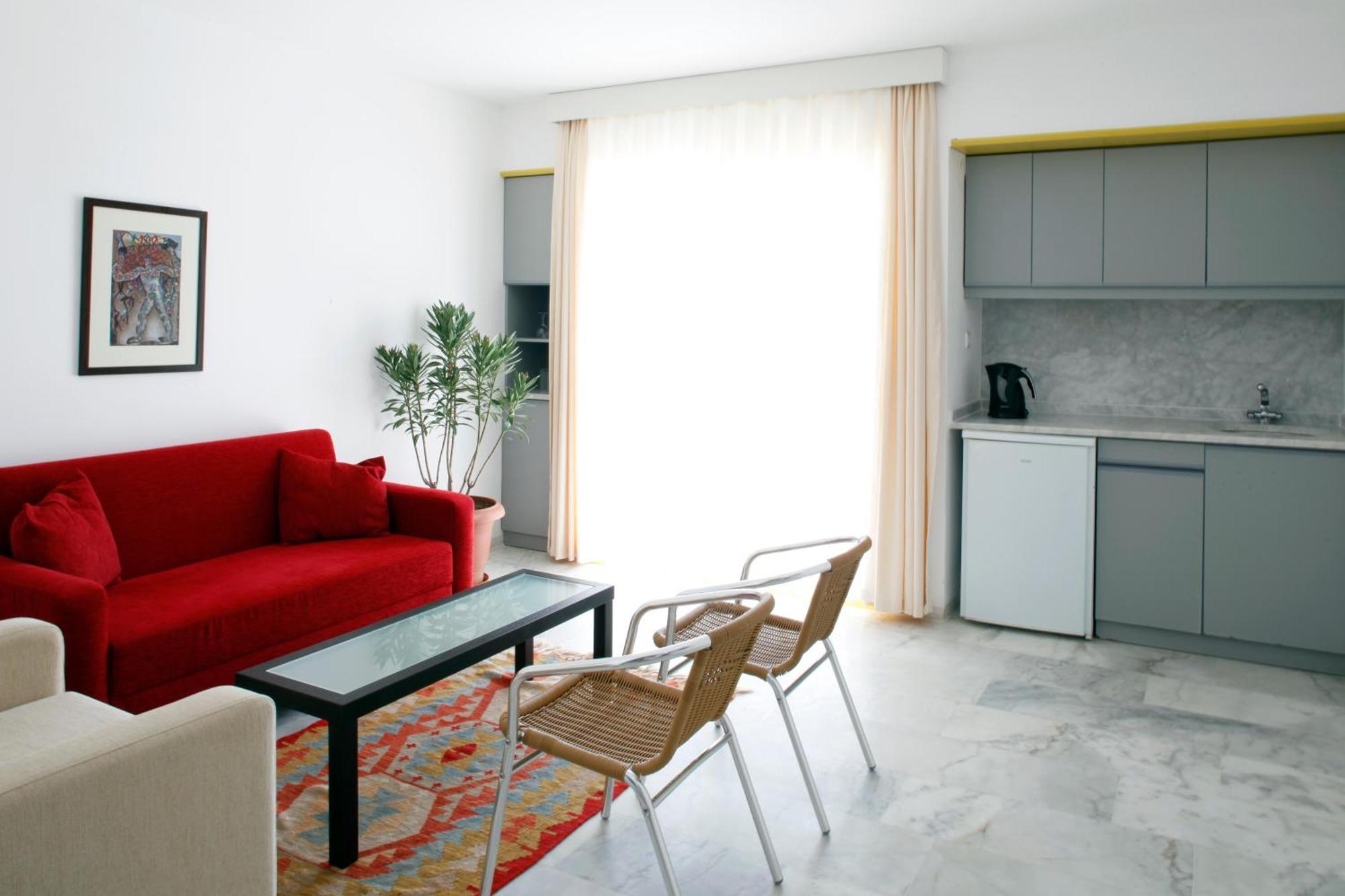 Loryma Resort Hotel Турунч Екстериор снимка